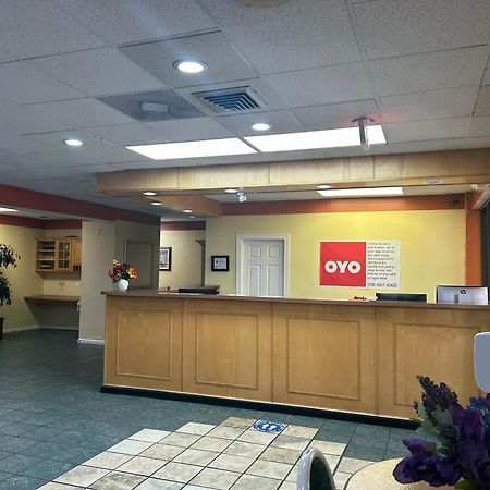 Oyo Hotel Greensboro East I 40 Exterior photo